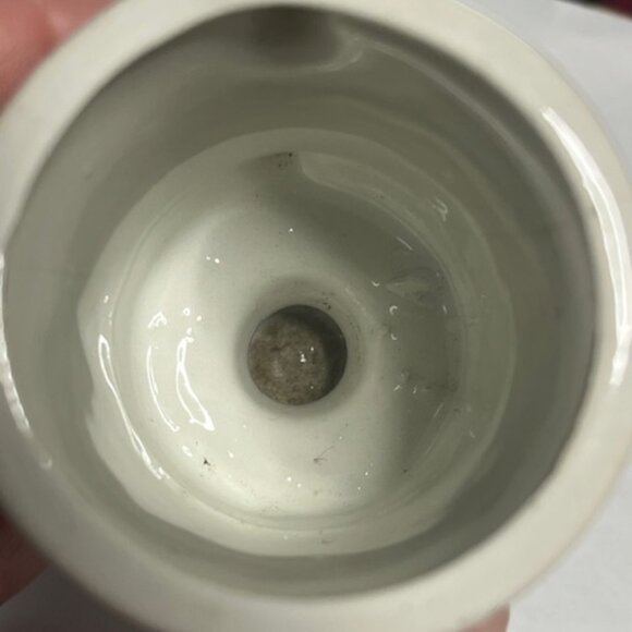 VTG PG Italy Porcelain Floral Footed Tea/Coffee Cup Unique Handle 3.5" Tall - Picture 6 of 14